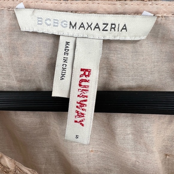 BCBGMAXAZRIA Runway Dress Beige Embroidered Short Sleeves Drop Waist Romantic S - Picture 8 of 8